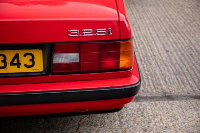 1992 BMW 325I CABRIOLET