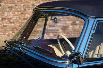 1956 Mercedes - Benz Mercedes Benz 220 S Cabriolet &ldquo;Comprehensive restoration completed in 2019&rdquo;