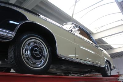 1956 Mercedes - Benz Mercedes Benz 220 S Cabriolet &ldquo;Comprehensive restoration completed in 2019&rdquo;