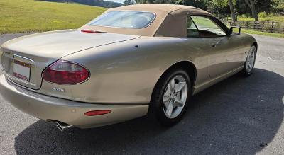 2005 Jaguar XK8 XK