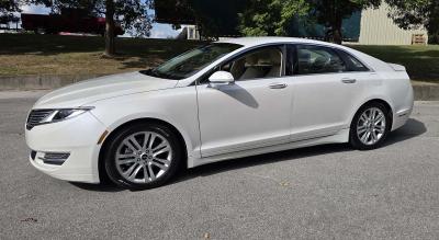 2014 Lincoln MKZ