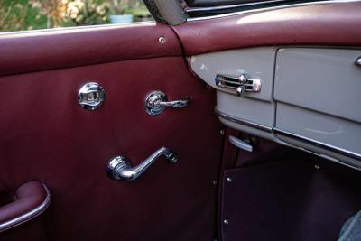 1960 Mercedes - Benz 190 SL
