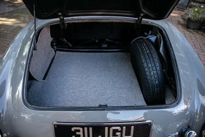 1960 Mercedes - Benz 190 SL