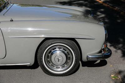 1960 Mercedes - Benz 190 SL