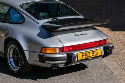 1989 Porsche 911 3.2 CARRERA SPORT COUP&Eacute;