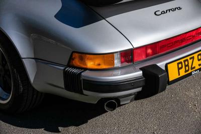 1989 Porsche 911 3.2 CARRERA SPORT COUP&Eacute;
