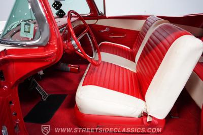 1957 Ford Fairlane 500 Club Victoria