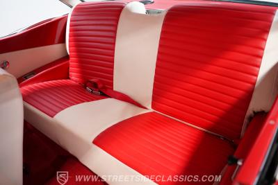 1957 Ford Fairlane 500 Club Victoria