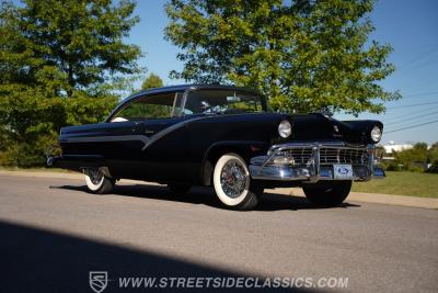 1956 Ford Victoria