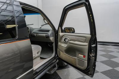 1995 Chevrolet Tahoe Z71 4X4 Restomod