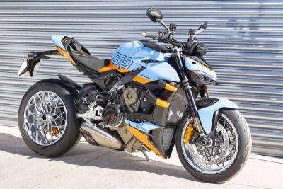 2024 Ducati V4S