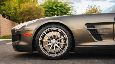 2011 Mercedes - Benz SLS AMG Coupe
