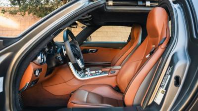 2011 Mercedes - Benz SLS AMG Coupe