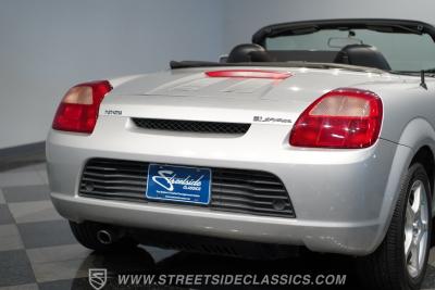 2001 Toyota MR2 Spyder