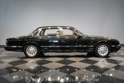 1998 Jaguar XJ Vanden Plas