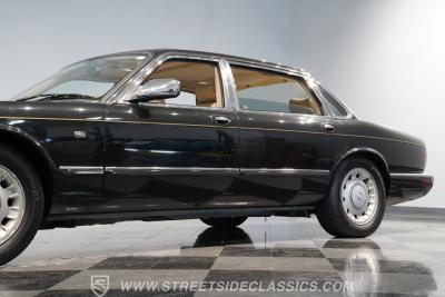 1998 Jaguar XJ Vanden Plas