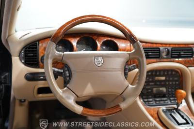 1998 Jaguar XJ Vanden Plas