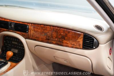 1998 Jaguar XJ Vanden Plas