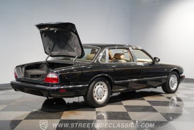 1998 Jaguar XJ Vanden Plas