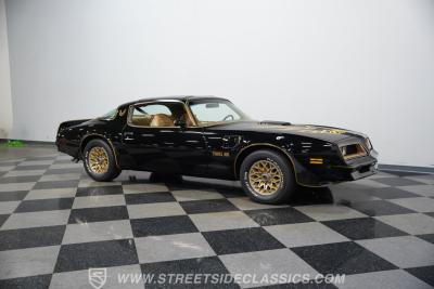 1977 Pontiac Firebird Trans Am Y82 Special Edition