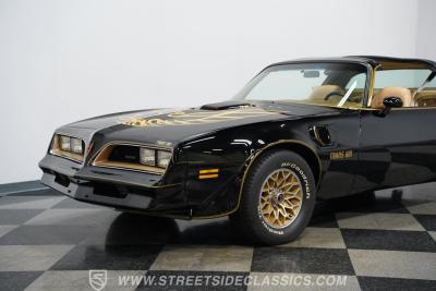 1977 Pontiac Firebird Trans Am Y82 Special Edition