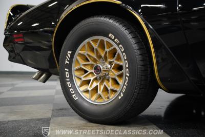 1977 Pontiac Firebird Trans Am Y82 Special Edition
