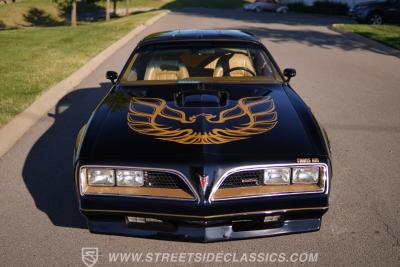 1977 Pontiac Firebird Trans Am Y82 Special Edition