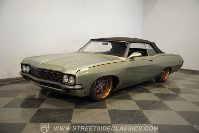 1970 Chevrolet Impala Convertible LS Restomod
