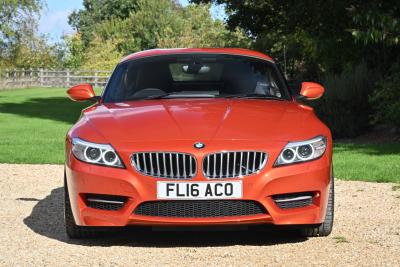 2016 BMW Z4 Convertible (sDrive 35is)