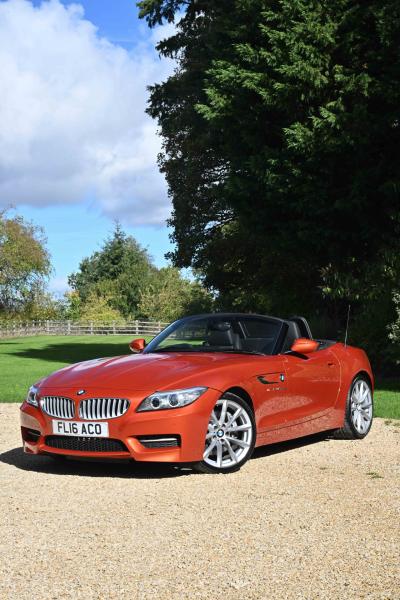 2016 BMW Z4 Convertible (sDrive 35is)