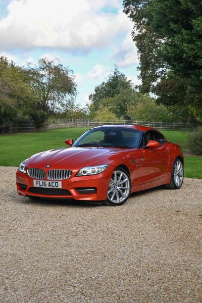 2016 BMW Z4 Convertible (sDrive 35is)