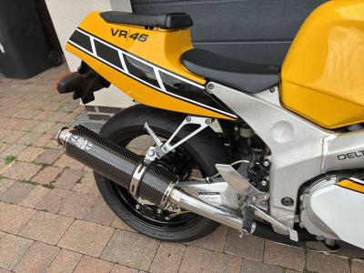 1992 Yamaha FZR400RR 3TJ1