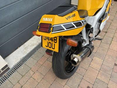 1992 Yamaha FZR400RR 3TJ1