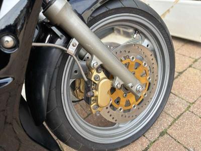 1998 Yamaha FZR400