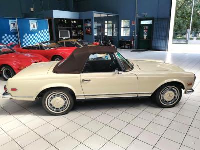 1969 Mercedes - Benz BENZ 280 SL W113 PAGODA 1969