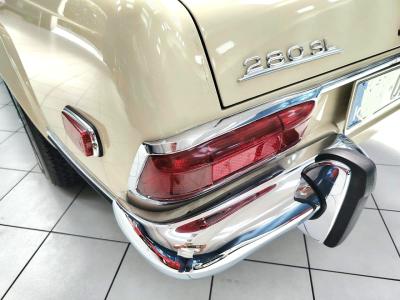 1969 Mercedes - Benz BENZ 280 SL W113 PAGODA 1969