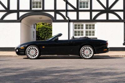 2006 Jaguar XKR