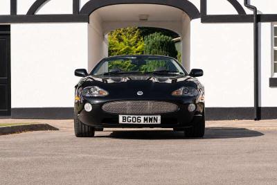 2006 Jaguar XKR