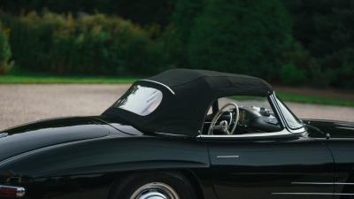 1957 Mercedes - Benz 300 SL Roadster