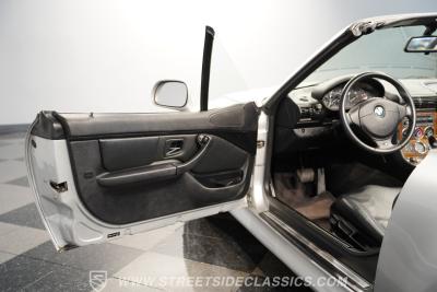 2001 BMW Z3 3.0i Roadster