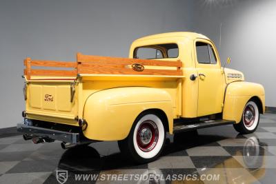 1951 Ford F-1
