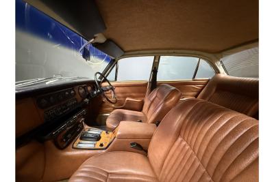 1972 Jaguar XJ6 4.2 Series 1 &ldquo;Ascot Fawn with dark Buckskin&rdquo;