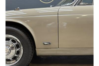 1972 Jaguar XJ6 4.2 Series 1 &ldquo;Ascot Fawn with dark Buckskin&rdquo;