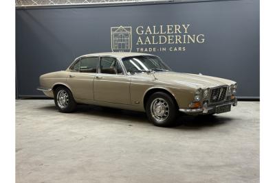 1972 Jaguar XJ6 4.2 Series 1 &ldquo;Ascot Fawn with dark Buckskin&rdquo;