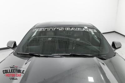 2016 Ford Mustang Petty&rsquo;s Garage King Edition #008