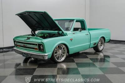 1967 Chevrolet C10 Restomod