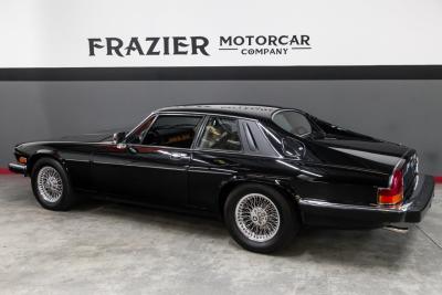 1989 Jaguar XJS BLACK/TAN COUPE