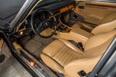 1989 Jaguar XJS BLACK/TAN COUPE