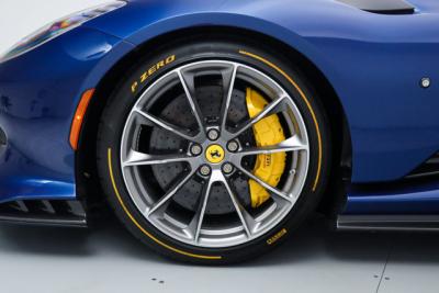 2022 Ferrari 812 Competizione