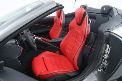 2025 Ferrari ROMA SPIDER